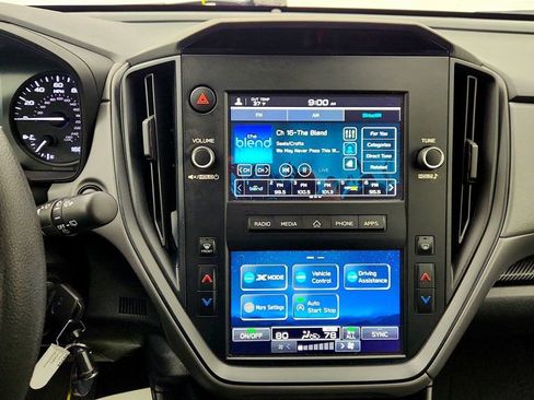 Used 2024 Subaru Crosstrek 2.0i image 15