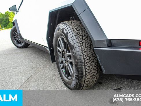 Used 2024 Tesla Cybertruck Cyberbeast AWD/4WD image 16