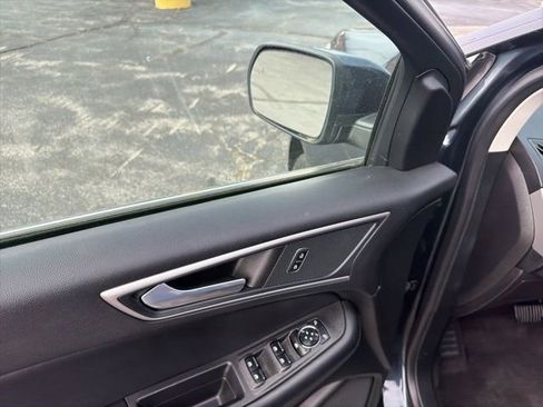Used 2023 Ford Edge SEL w/ Convenience Package AWD/4WD image 23