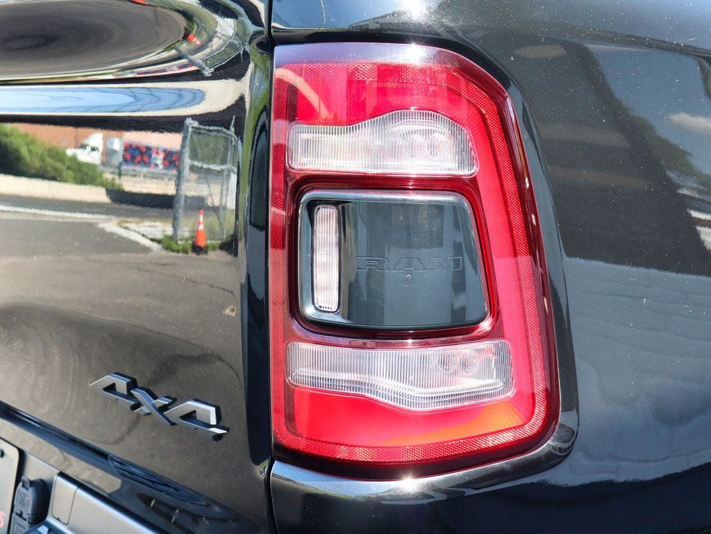 Used 2023 RAM 1500 Laramie AWD/4WD image 13
