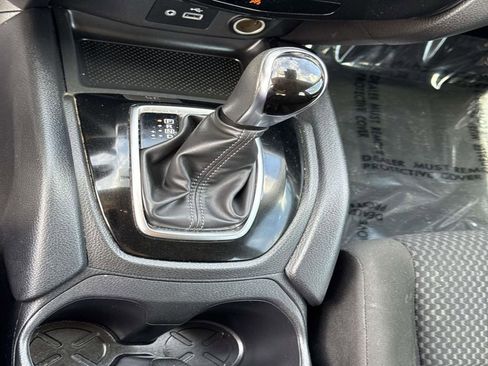Certified 2021 Nissan Rogue Sport S FWD image 25