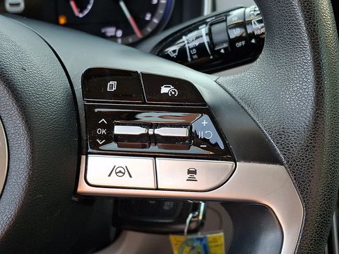 Certified 2024 Hyundai Tucson SE FWD image 23