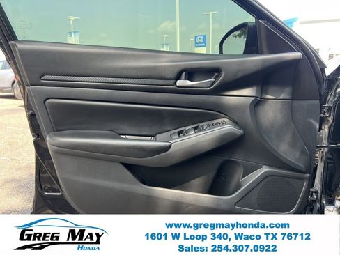 Used 2021 Nissan Altima 2.5 S FWD image 18