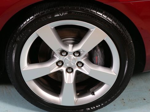 Used 2010 Chevrolet Camaro SS RWD image 23