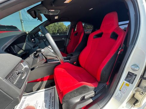 Used 2023 Honda Civic Type R image 12