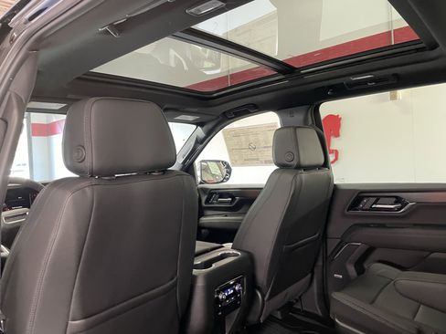 New 2026 GMC Yukon XL Denali w/ Sun & Power Step Package image 14