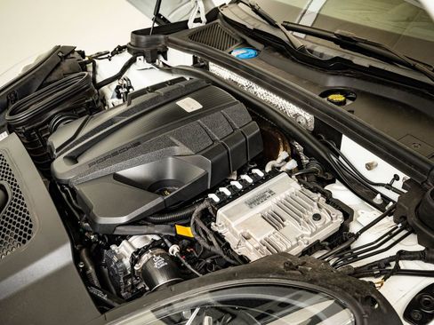 Certified 2021 Porsche Macan S AWD/4WD image 54