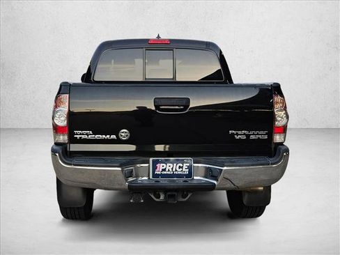 Used 2015 Toyota Tacoma PreRunner w/ SR5 Package image 6