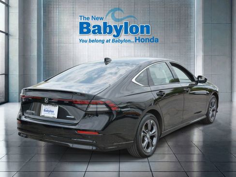 Used 2025 Honda Accord EX-L image 4