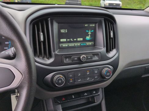 Certified 2017 Chevrolet Colorado W/T w/ WT Convenience Package AWD/4WD image 13