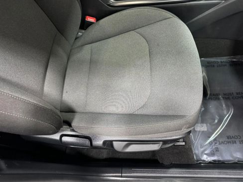 Used 2025 Kia K4 LXS image 17