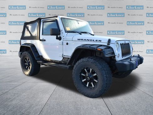 Used 2014 Jeep Wrangler Sport w/ Connectivity Group image 17