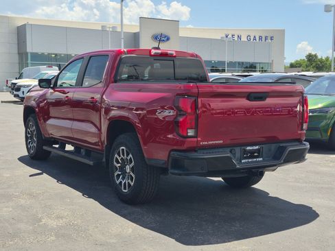 Used 2023 Chevrolet Colorado Z71 w/ Z71 Convenience Package 2 AWD/4WD image 8