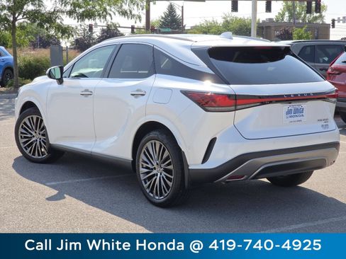 Used 2024 Lexus RX 350 AWD w/ Convenience Package image 17