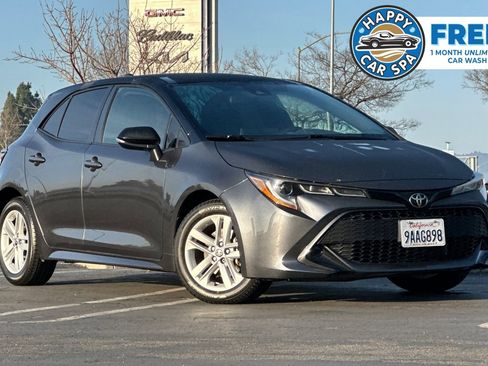 Used 2022 Toyota Corolla SE w/ SE Preferred Package image 1