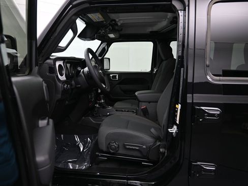 New 2026 Jeep Wrangler Unlimited Sport AWD/4WD image 18