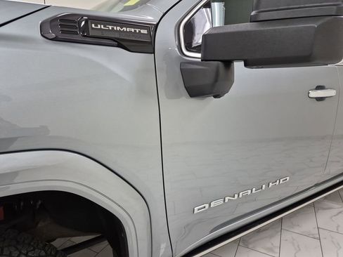 Used 2024 GMC Sierra 2500 Denali Ultimate image 33