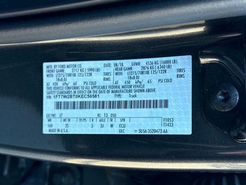 Used 2019 Ford F250 XLT w/ XLT Value Package image 26
