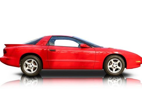 Used 1997 Pontiac Firebird Coupe w/ Opt Pkg image 2