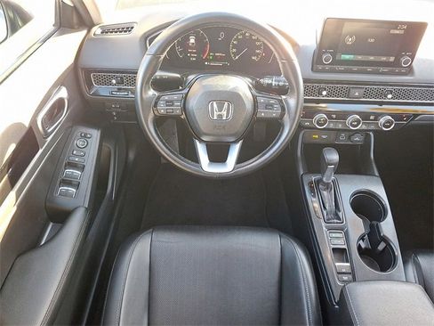Used 2024 Honda Civic EX-L image 11