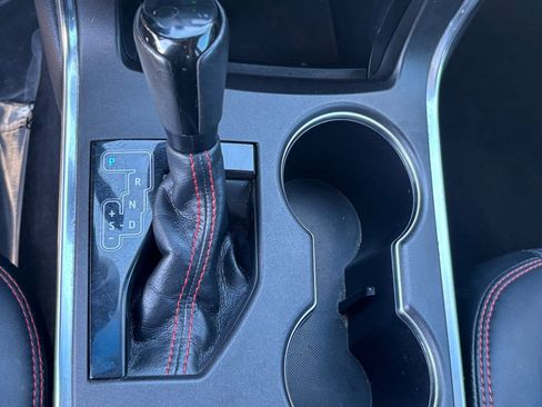 Used 2016 Toyota Camry SE w/ Protection Value Package (F9) image 21