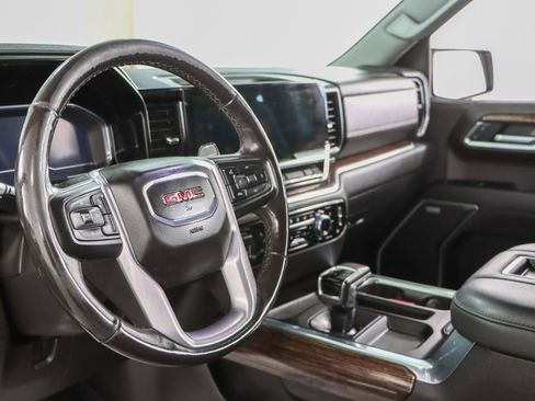 Used 2022 GMC Sierra 1500 Elevation w/ Preferred Package AWD/4WD image 25