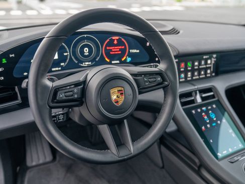 Used 2021 Porsche Taycan 4S image 13