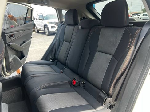 Used 2018 Subaru Crosstrek 2.0i Premium AWD/4WD image 25