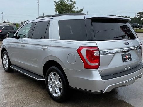 Used 2019 Ford Expedition XLT w/ Equipment Group 202A RWD image 3