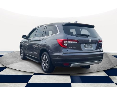 Used 2019 Honda Pilot EX image 4