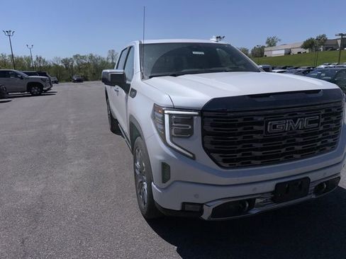 Used 2023 GMC Sierra 1500 Denali Ultimate image 6