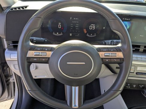Certified 2024 Hyundai Kona SEL image 18