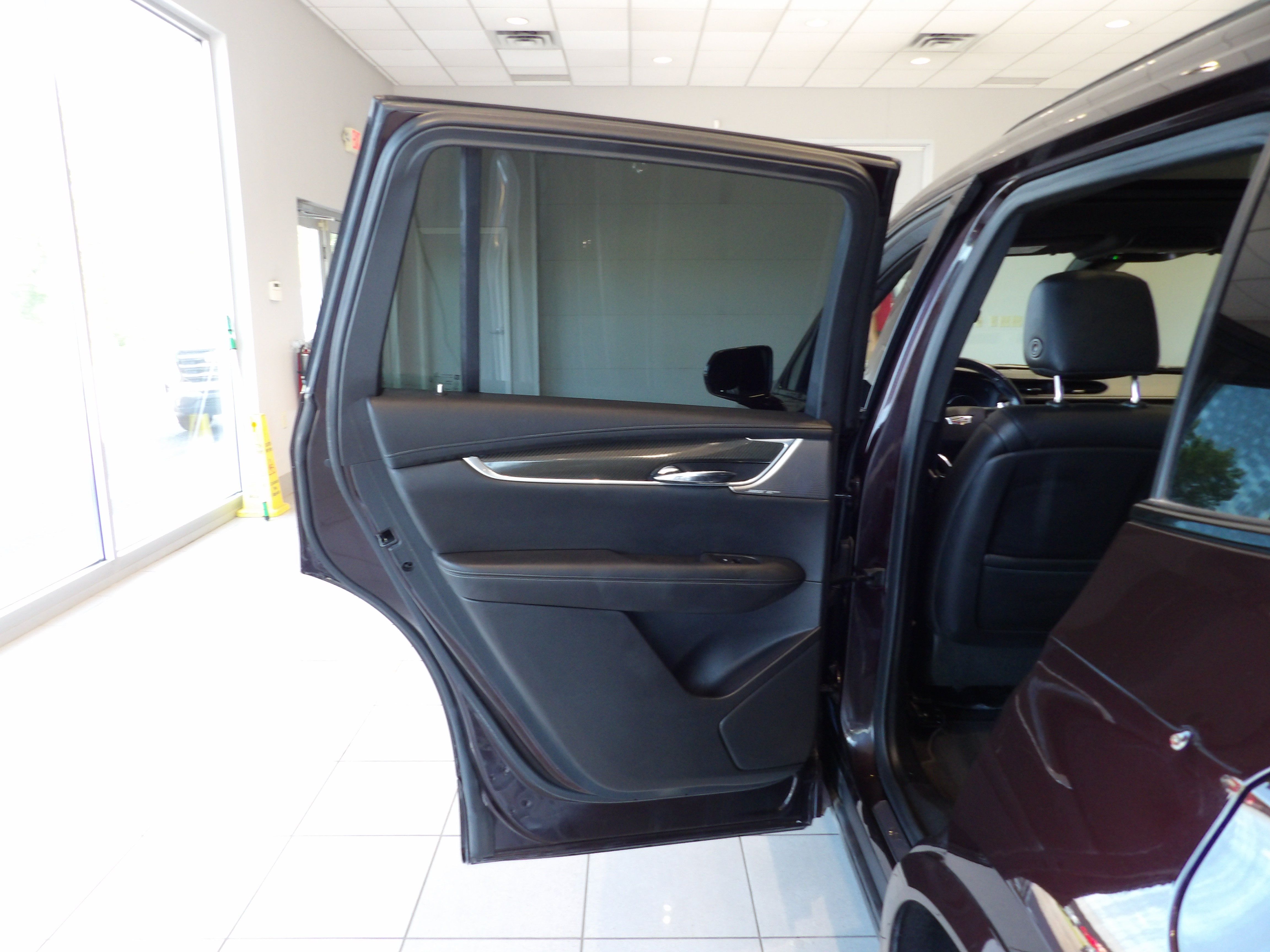 Used 2020 Cadillac XT6 Sport AWD/4WD image 18