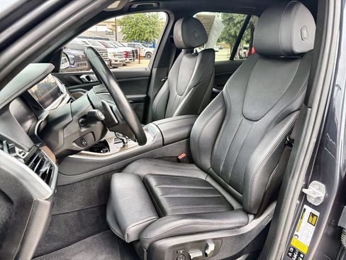 Used 2019 BMW X5 xDrive40i AWD/4WD image 11