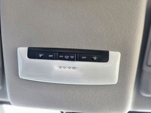 New 2025 Nissan Versa S w/ Trunk Package image 26