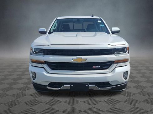 Used 2018 Chevrolet Silverado 1500 LT w/ All Star Edition image 5