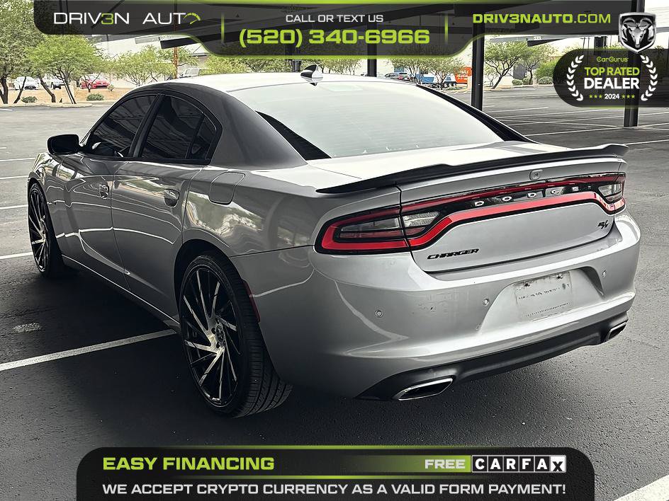 Used 2018 Dodge Charger R/T w/ Blacktop Package RWD image 5
