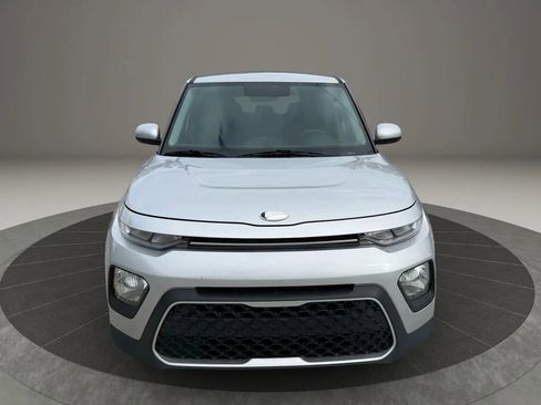 Used 2021 Kia Soul LX image 8