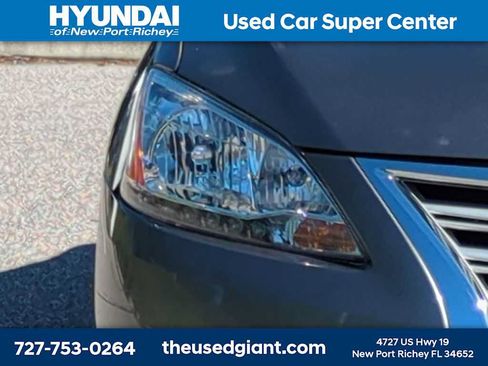 Used 2015 Nissan Sentra S FWD image 9
