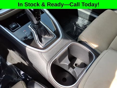 Certified 2023 Subaru Outback Limited AWD/4WD image 16