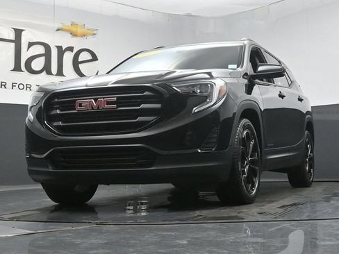 Used 2019 GMC Terrain SLE w/ Driver Convenience Package AWD/4WD image 4