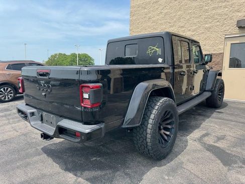 Used 2021 Jeep Gladiator Overland AWD/4WD image 3