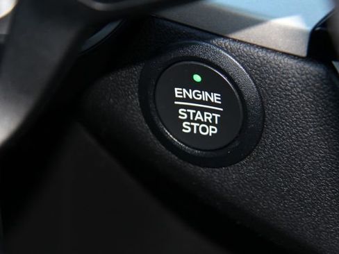 Used 2022 Ford Escape SE w/ Cold Weather Package image 26