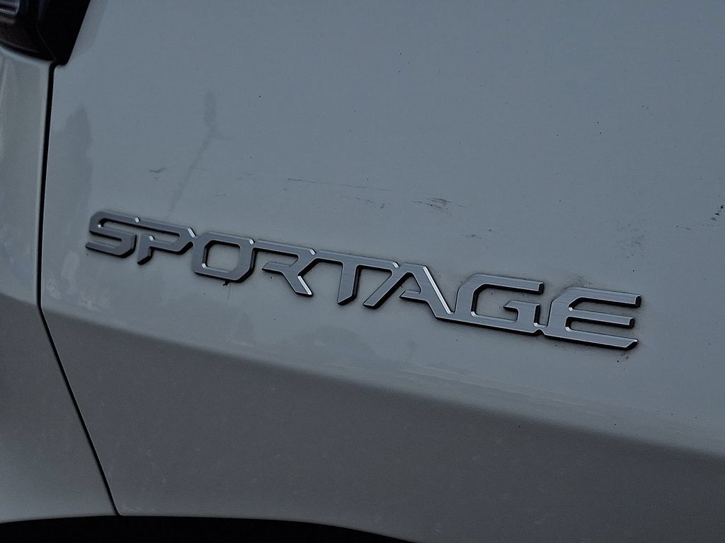 Used 2024 Kia Sportage X-Line AWD/4WD image 31