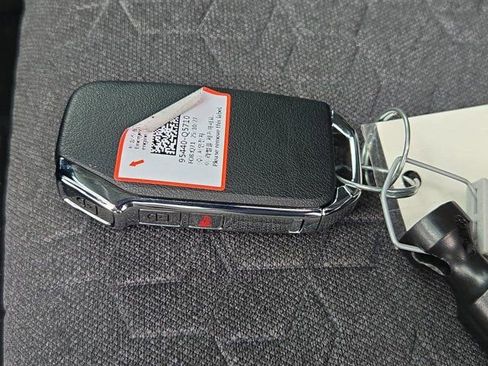 New 2026 Kia Seltos S image 36