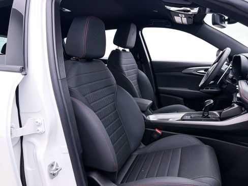 Used 2024 Dodge Hornet R/T image 37