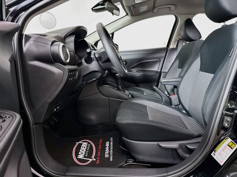 Used 2020 Nissan Versa S FWD image 20