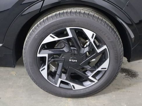 Certified 2024 Kia Sportage SX image 45