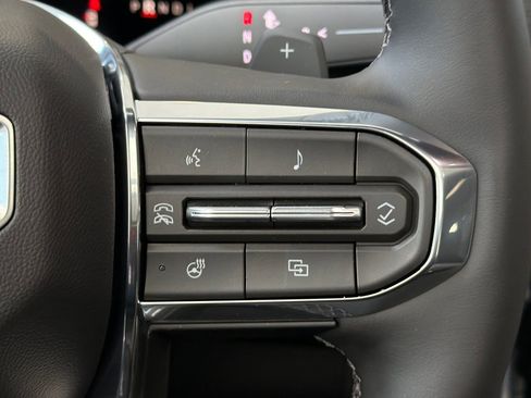 New 2026 GMC Yukon XL Denali w/ Denali Reserve Package image 30