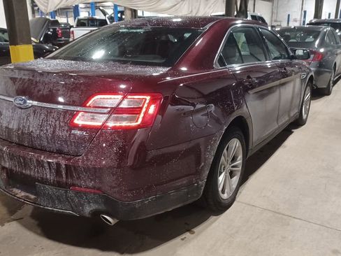 Used 2019 Ford Taurus SEL w/ Equipment Group 201A image 2